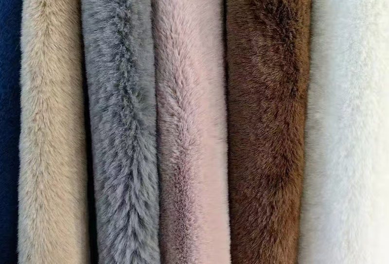 1100mg * 165cm Amplus lepus furrure gausapo fabricae