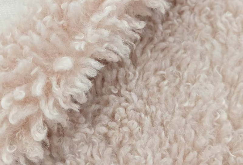 800mg/m² 165cm Cara cashmere fabricae aptae pro pupas/pulvinas 800mg/m² 165cm Cara cashmere fabricae aptae pro pupas/pulvinas