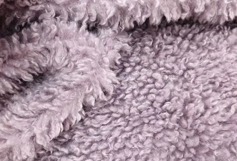 800mg/m² 165cm Cara cashmere fabricae aptae pro pupas/pulvinas 800mg/m² 165cm Cara cashmere fabricae aptae pro pupas/pulvinas