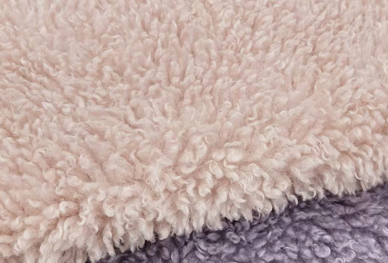 800mg/m² 165cm Cara cashmere fabricae aptae pro pupas/pulvinas 800mg/m² 165cm Cara cashmere fabricae aptae pro pupas/pulvinas