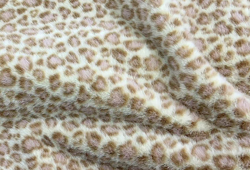 160mm latitudo Europae mink print pardus faux mink fabric 160mm latitudo Europae mink print pardus faux mink fabric
